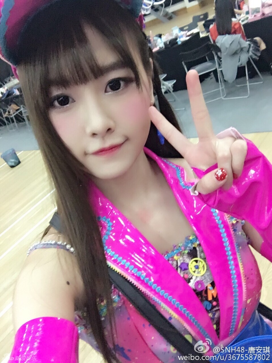 SNH48唐安琪燒傷醫(yī)療費(fèi)達(dá)數(shù)百萬(wàn) SNH48唐安琪燒傷醫(yī)療費(fèi)達(dá)數(shù)百萬(wàn)