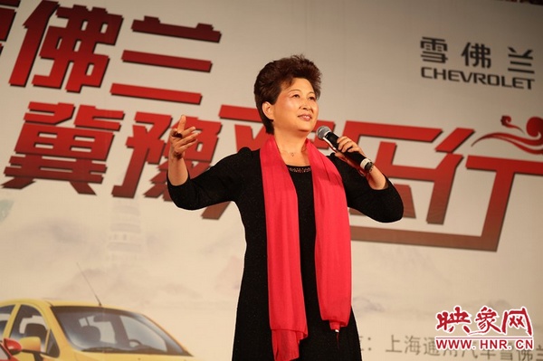 張春榮演唱的《香魂女》選段，博得觀眾陣陣掌聲。