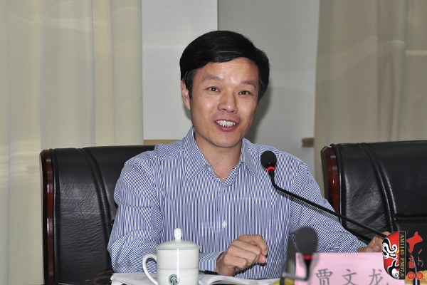 河南豫劇院副院長(zhǎng)、三團(tuán)團(tuán)長(zhǎng)賈文龍