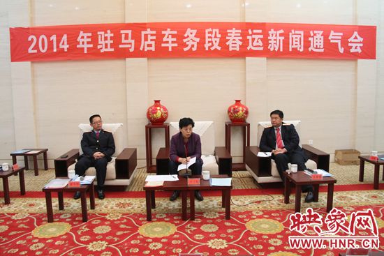 駐馬店市委宣傳部常務(wù)副部長(zhǎng)劉衛(wèi)明在會(huì)上做了重要講話。