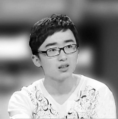 他是2010年湖北高考第88名，也是“口誅筆伐”母校的“刺兒頭”