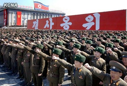 29日，平壤金日成廣場舉行軍民大會，對朝鮮人民軍最高司令部聲明表示支持。