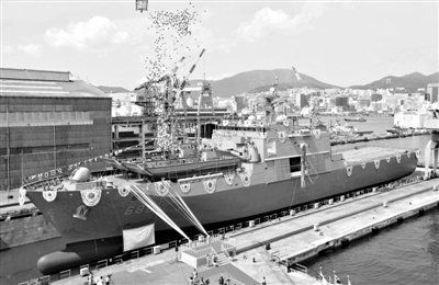 9月11日，韓國釜山，韓國海軍新一代登陸艦“天王峰”號舉行了下水儀式。
