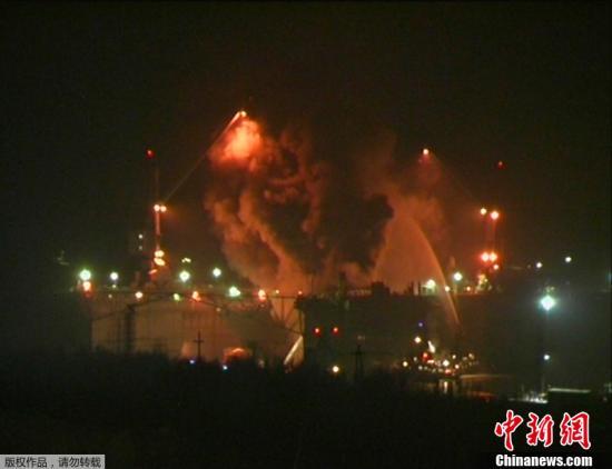 資料圖：2011年12月29日晚間，俄羅斯摩爾曼斯克州一艘名為“葉卡捷琳堡”號的核潛艇起火。