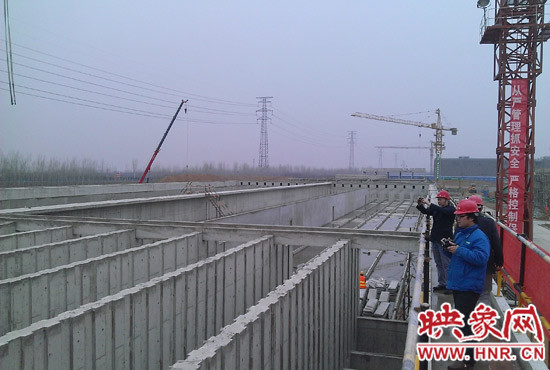 鄭州航空港第一水廠改擴(kuò)建工程現(xiàn)場(chǎng)。