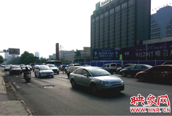 金水路沿線居民期待準(zhǔn)快速路早日開通。
