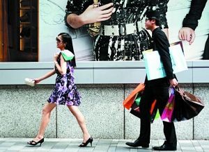 香港購物，普遍低于平日八折