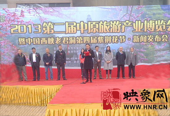 3月30日,固始西九華山國家4A景區(qū)在鄭州成功參加2013第二屆中原旅游產(chǎn)業(yè)博覽會(huì)。