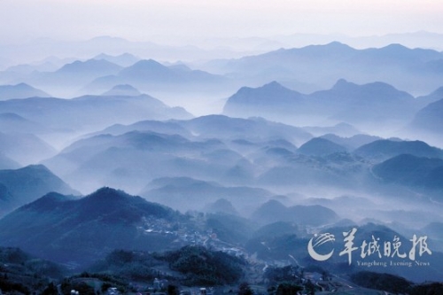 天臺(tái)山風(fēng)光如畫(huà)。