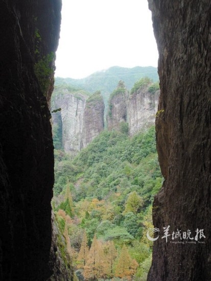 雁蕩山以奇峰、瀑布著稱(chēng)。