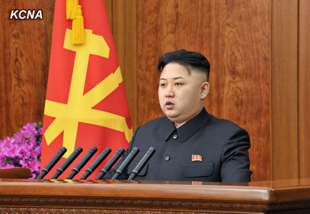 據(jù)朝中社報道，朝鮮最高領(lǐng)導(dǎo)人金正恩1日發(fā)表2013年新年賀詞。