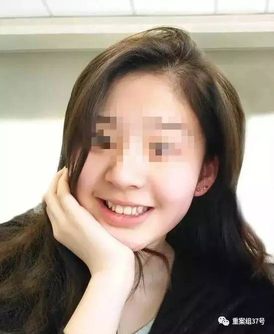17歲高中男生教室里掐死女同學(xué)，被訴故意殺人和強奸