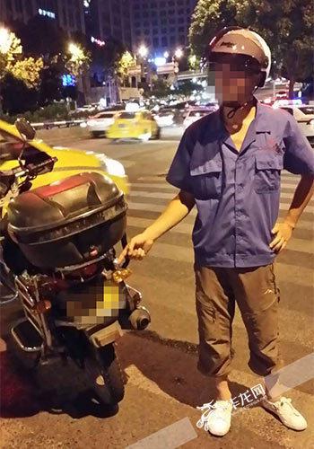 駕駛員主動要求進行酒精含量測試。警方供圖