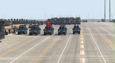 日本網(wǎng)友第一次看中國(guó)建軍節(jié)閱兵直播 啥反應(yīng)？