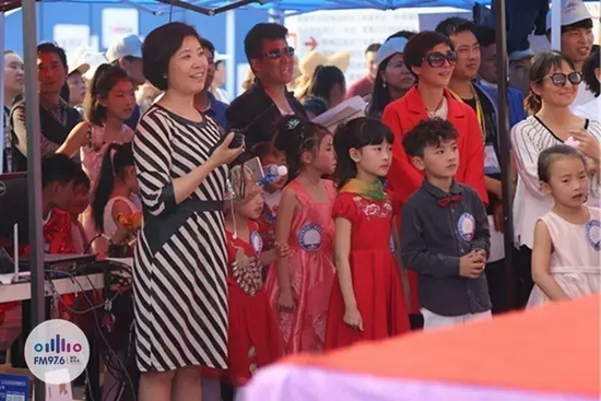 等等，這畫風轉(zhuǎn)變太快我不明白了，看見啥了突然這么高興？