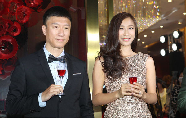 圖為孫紅雷、王駿迪夫婦。