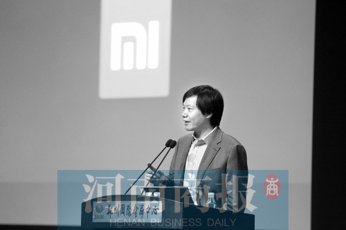 小米科技董事長(zhǎng)雷軍說(shuō)，互聯(lián)網(wǎng)思維就七個(gè)字：專(zhuān)注、口碑、極致、快