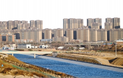 鄭州市西南角，南水北調(diào)渠旁新建的樓盤(pán)。