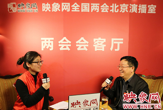 全國人大代表鄭永和做客映象網(wǎng)全國兩會北京直播室。