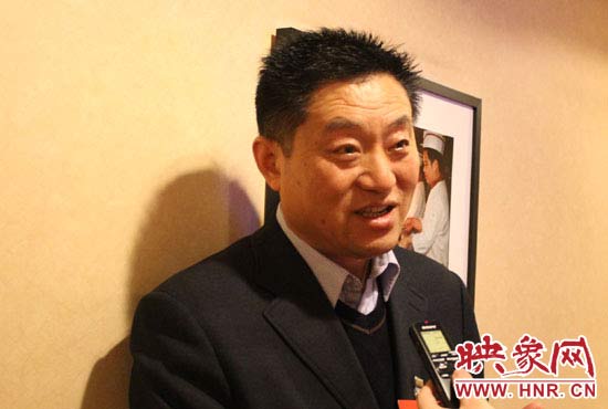 全國人大代表、輝縣市孟莊鎮(zhèn)南李莊村黨支部書記范海濤