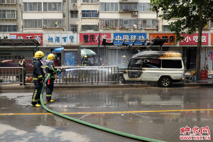 火災(zāi)現(xiàn)場(chǎng)。