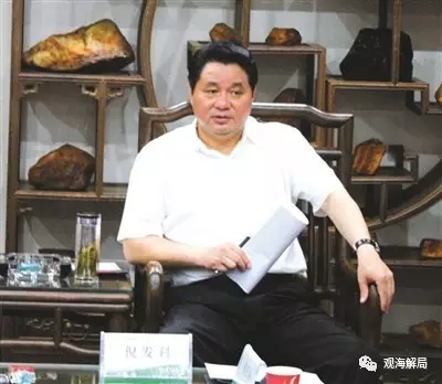 對(duì)于商人、老板的“雅贈(zèng)”，倪發(fā)科從不拒絕