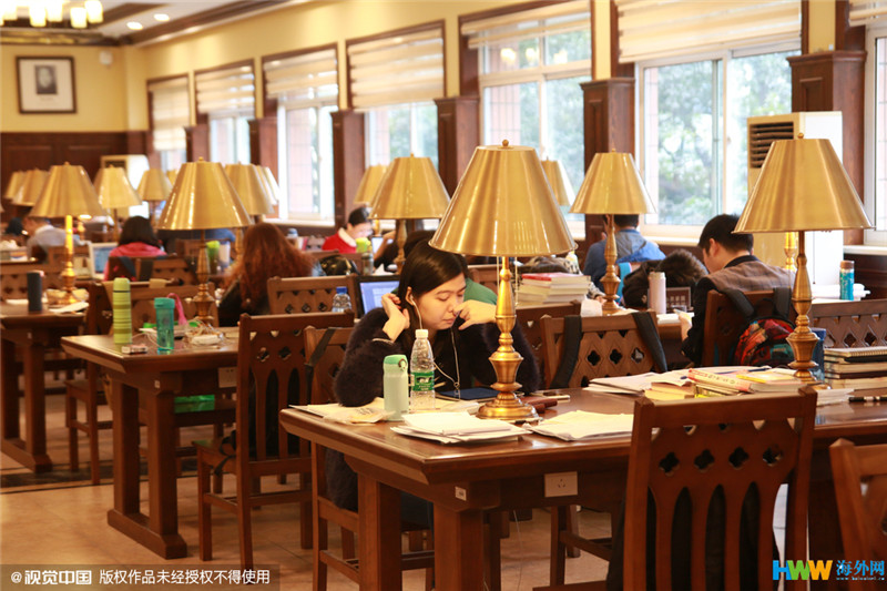 重慶大學改造翻新的“民國風圖書館”走紅網(wǎng)絡，引得無數(shù)網(wǎng)友點贊