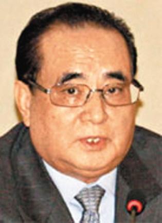 李秀勇曾照料金正恩兄妹。