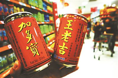 廣東省高級(jí)人民法院一審宣判，紅罐涼茶裝潢所有權(quán)歸屬于王老吉，加多寶稱將上訴供圖/CFP
