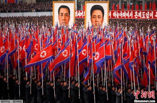 4月20日，包括軍人、公務(wù)員與平壤市民在內(nèi)的朝鮮各界民眾在金日成廣場(chǎng)集會(huì)，譴責(zé)并發(fā)誓要“消滅”韓國(guó)李