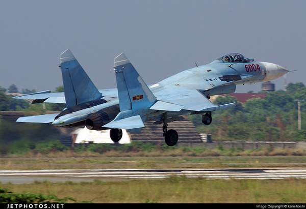 　　資料圖：越南空軍蘇-27SK戰(zhàn)機(jī)。