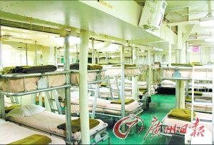 航母上的水兵宿舍。（資料圖片）