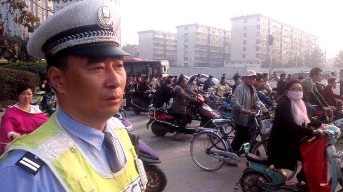 上班表情：1逗2羞3怕 你是哪個？