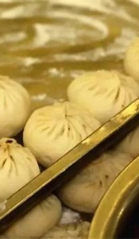 煎出來(lái)的包子煨出來(lái)的湯，吃起來(lái)是有些不一樣