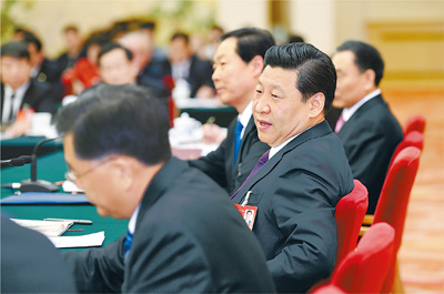 2014年3月9日，習(xí)近平參加十二屆全國人大二次會(huì)議安徽代表團(tuán)的審議。